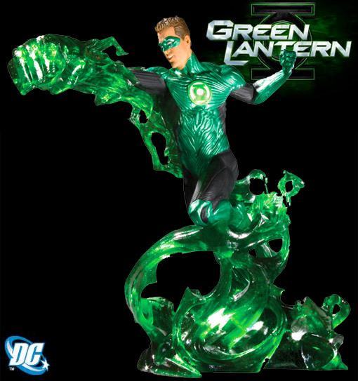 Hal-Jordan-Emerald-Energy-Statue-01.jpg
