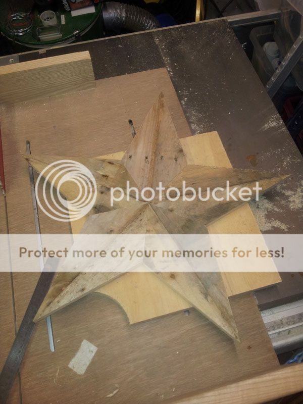 woodenstarforphotobucket.jpg