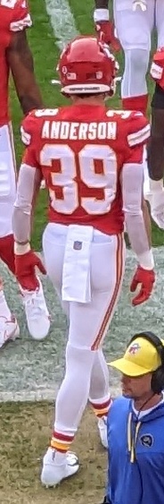 Zayne_Anderson-Chiefs_warmup_before_Rams_at_Chiefs_%2852531028370%29_%28cropped%29.jpg