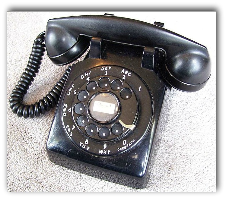 Rotary+Dial+Telephone+c.+1954_2.jpg