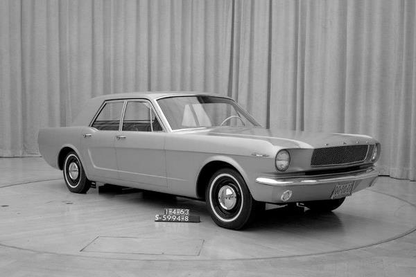 Ford-Mustang-four-door-Jan-4-1963.jpg