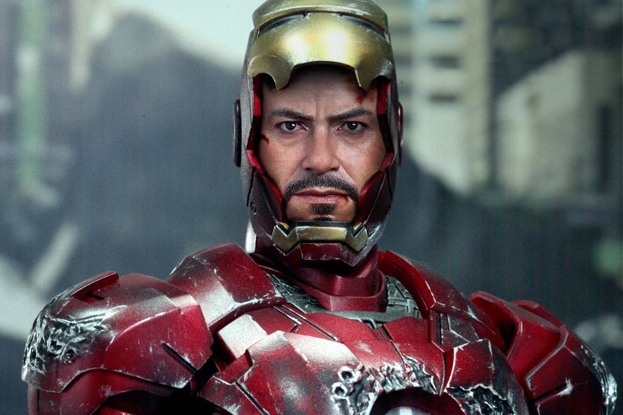 hot-toys-the-avengers-iron-man-battle-damaged-mark-vii-limited-edition-collectible-figure-2.jpg