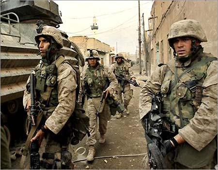 marines-fallujah-iraq-12-nov-2004.jpg