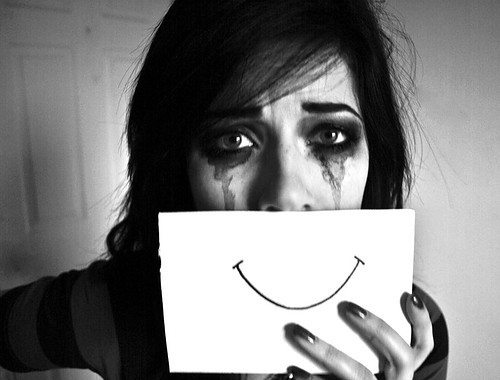 black-and-white-cry-cry-girl-depressed-depression-depressive-favim-com-39869.jpg