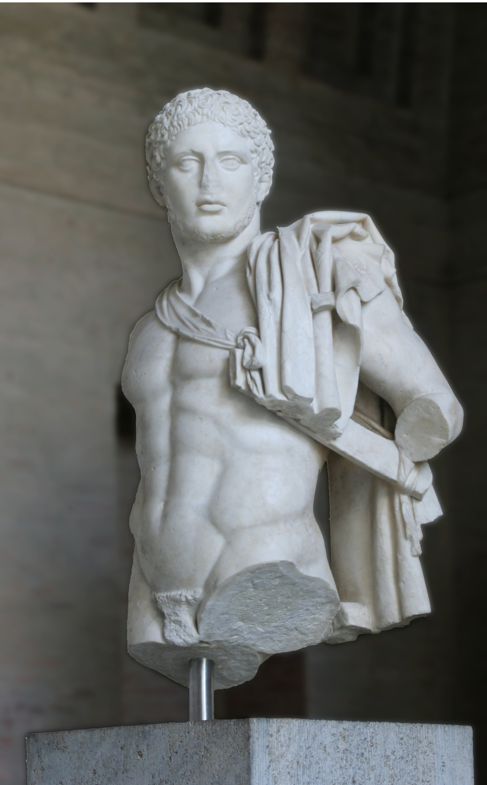 Diomedes_Glyptothek_Munich_304_n1.jpg