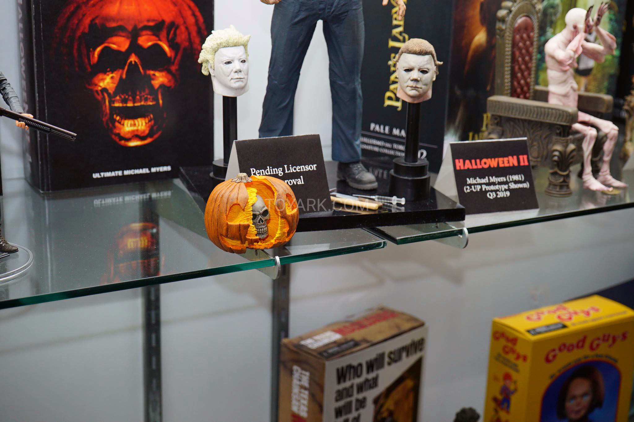 Toy-Fair-2019-NECA-Horror-054.jpg