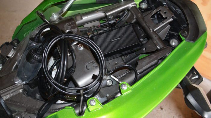 Thinkware M1 control box installed on Kawasaki Ninja 650