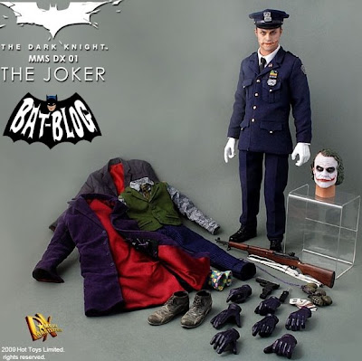 Joker+MMS+DX+01+Hot+Toys+Figure+Cop+2.jpg