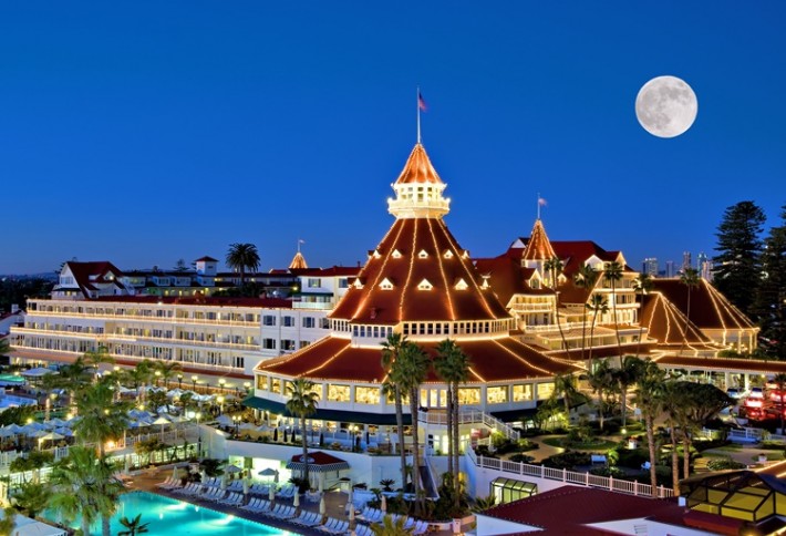 1-hotel-del-coronado-slide--large.jpg