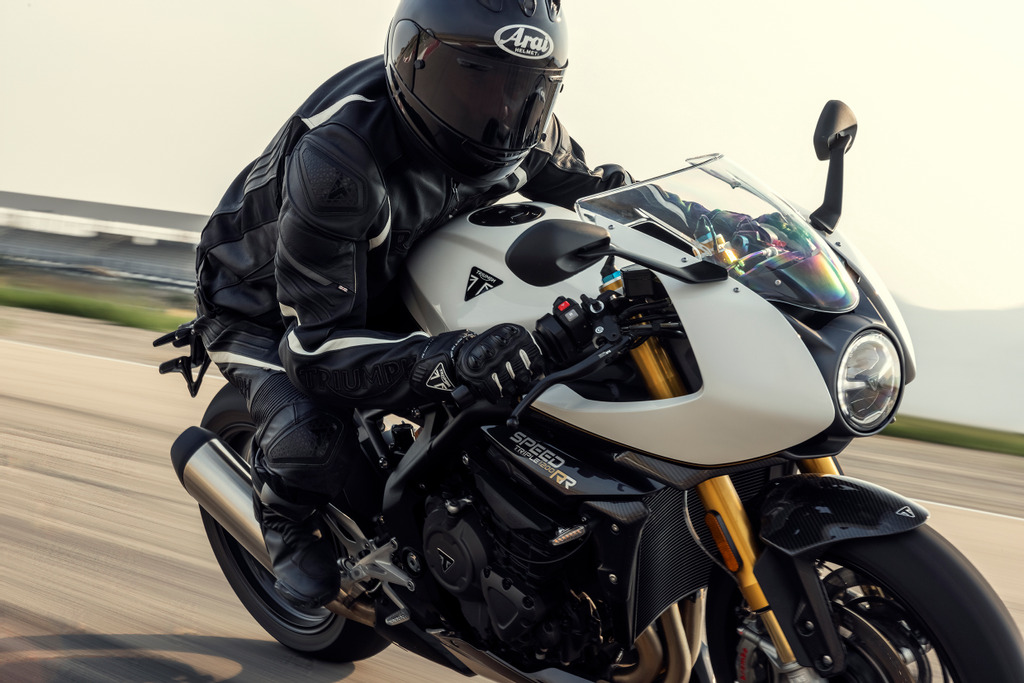 2023 Triumph Speed Triple 1200 RR