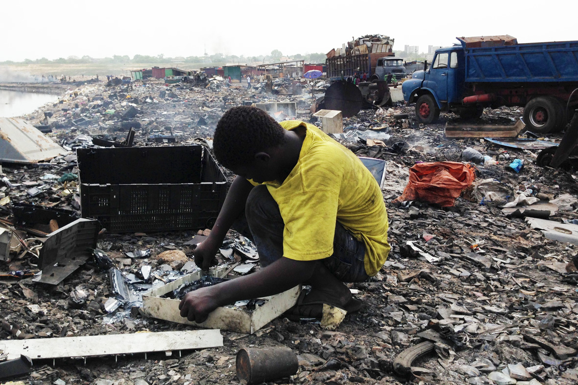 Ghana-e-waste_children_26_03_2014.jpg
