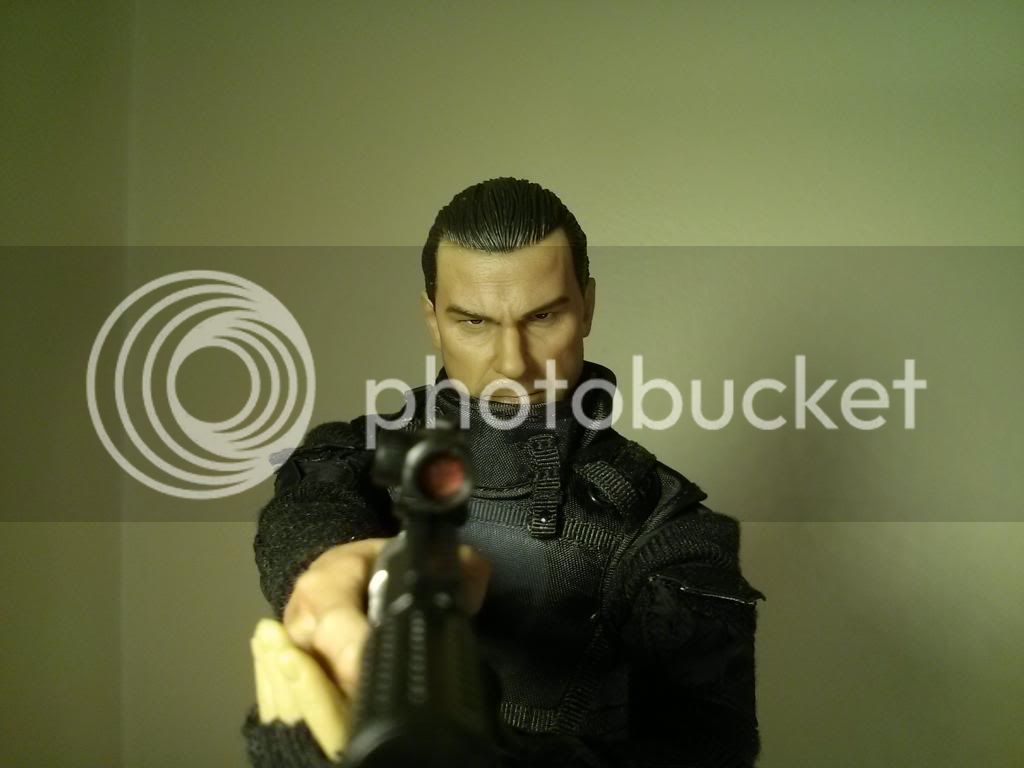 punisherpose007_zpsfb29cc71.jpg