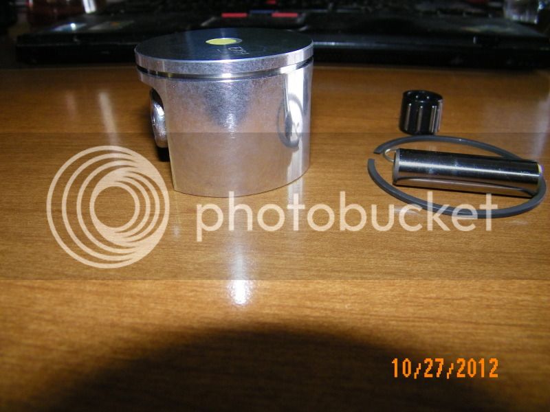 PoulanPiston38060cc006.jpg