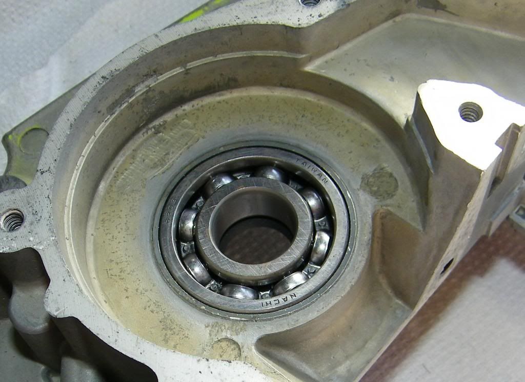 5200bearing_zpscf5e4490.jpg