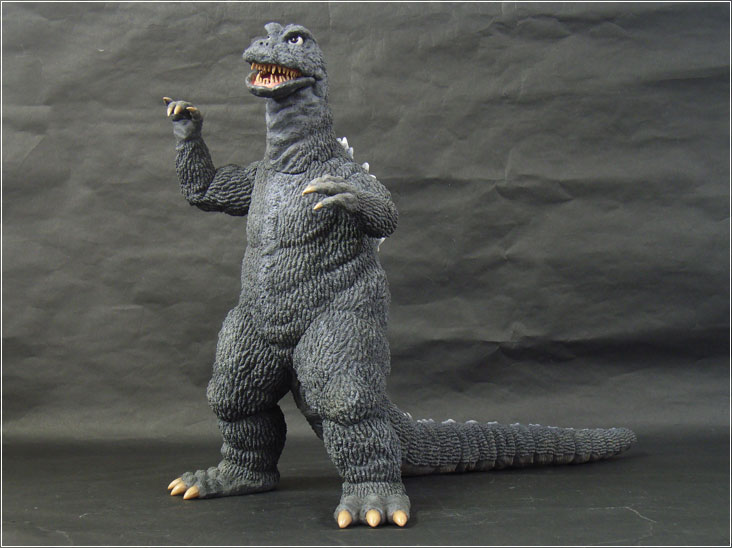 GOJIRA_SOUSHINGEKI1_30CM_JUNE2010_X.jpg