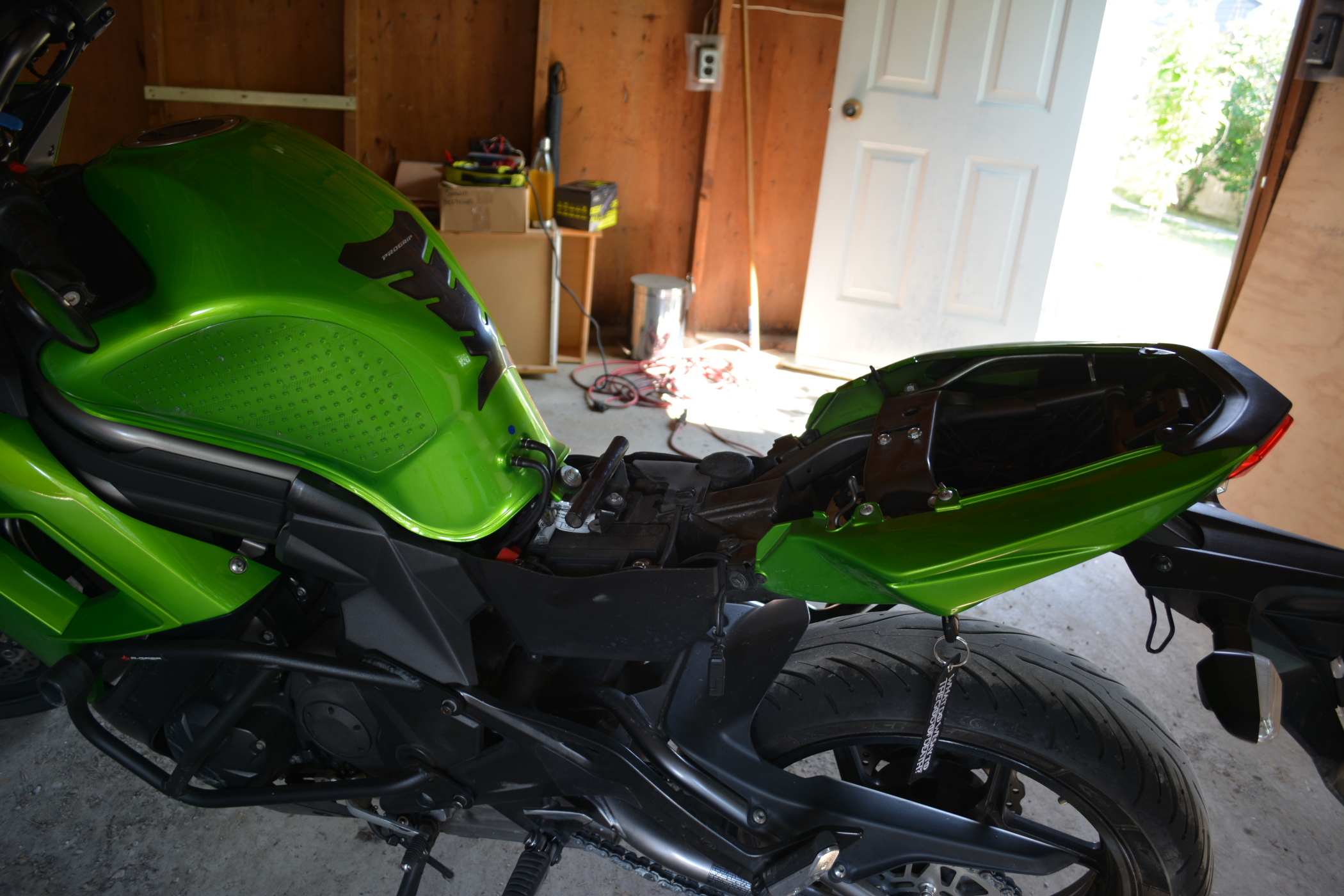 Kawasaki Ninja 650 with the seat removed