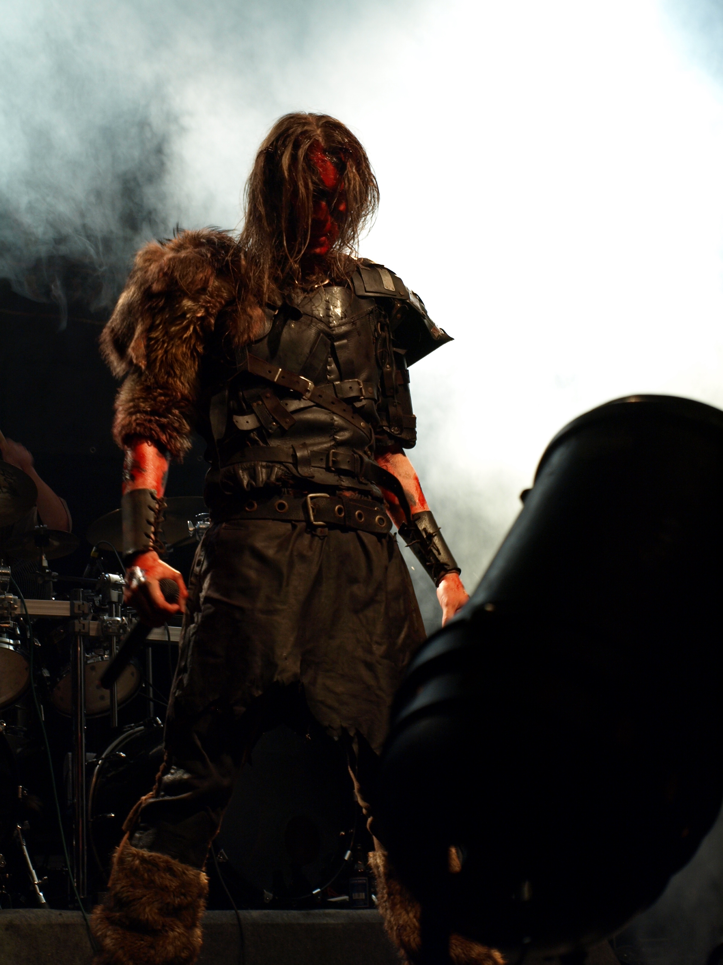 Turisas_-_Jalometalli_2008_-_Mathias_Nyg%C3%A5rd_03.JPG