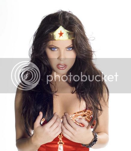 WonderWomanCosplay.jpg