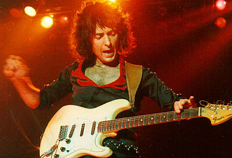 blackmore_ritchie_old_scalloped.jpg