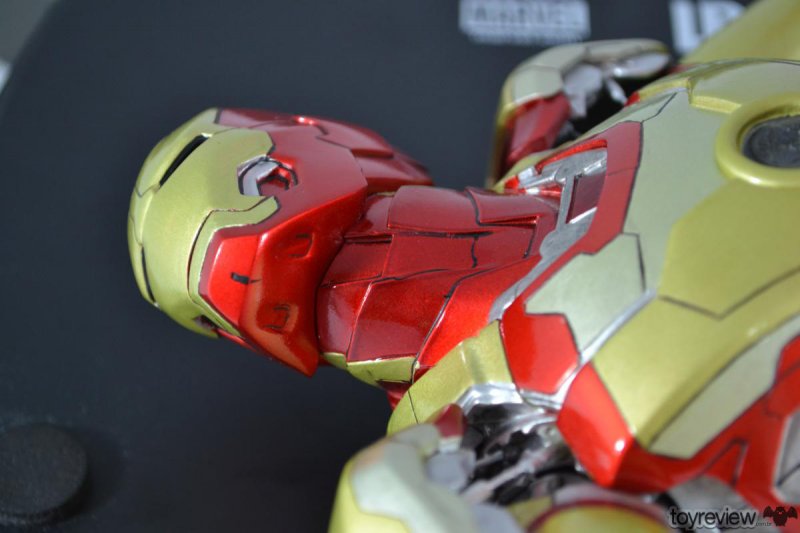 iron_man_mark_42_iron_studios_legacy_replica_toyreview-com-102.jpg