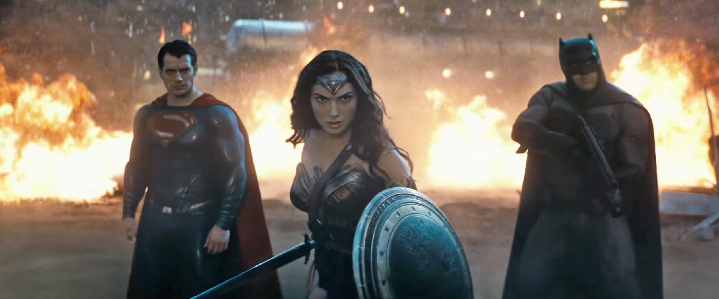 1458754420-batman-v-superman-trinity.png