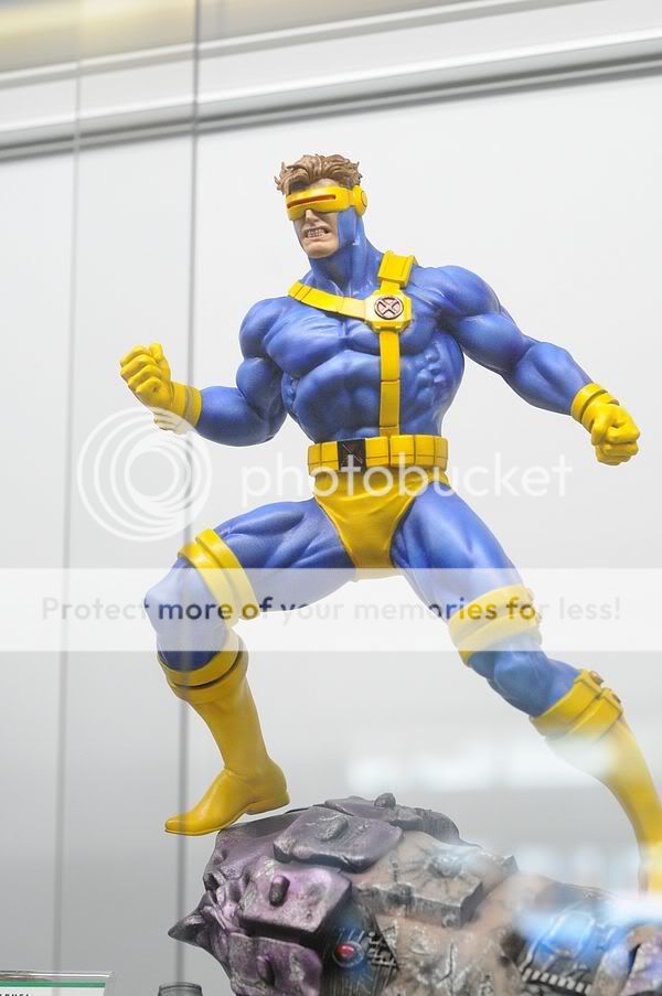 sdcc2012_kotobukiya_40.jpg