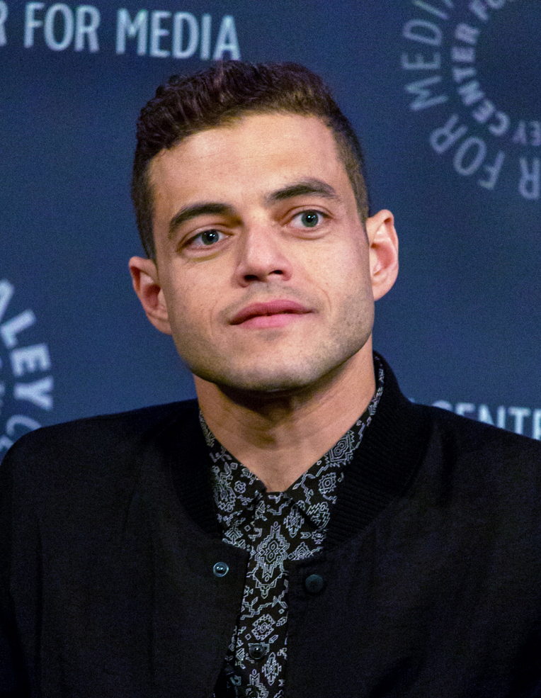 Rami_Malek_in_2015_%282%29_%28cropped%29.jpg