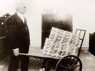 art-cashin-there-are-parallels-between-the-us-and-weimar-germany-where-hyperinflation-destroyed-society.jpg