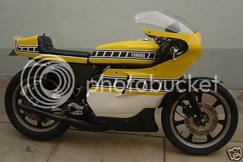 yamaha-rd400-1976-cafe-racer-01_zpsxxlm3kxk.jpg