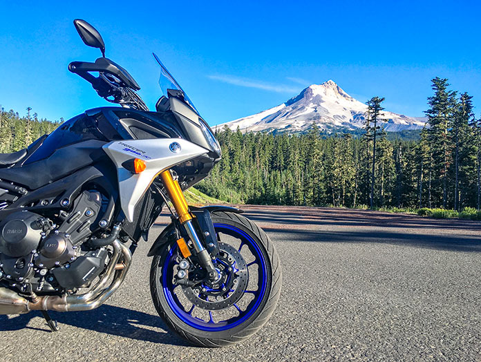 50 Best Motorcycle Roads in America 34. Mount Hood Scenic Byway (Oregon / 105 miles)