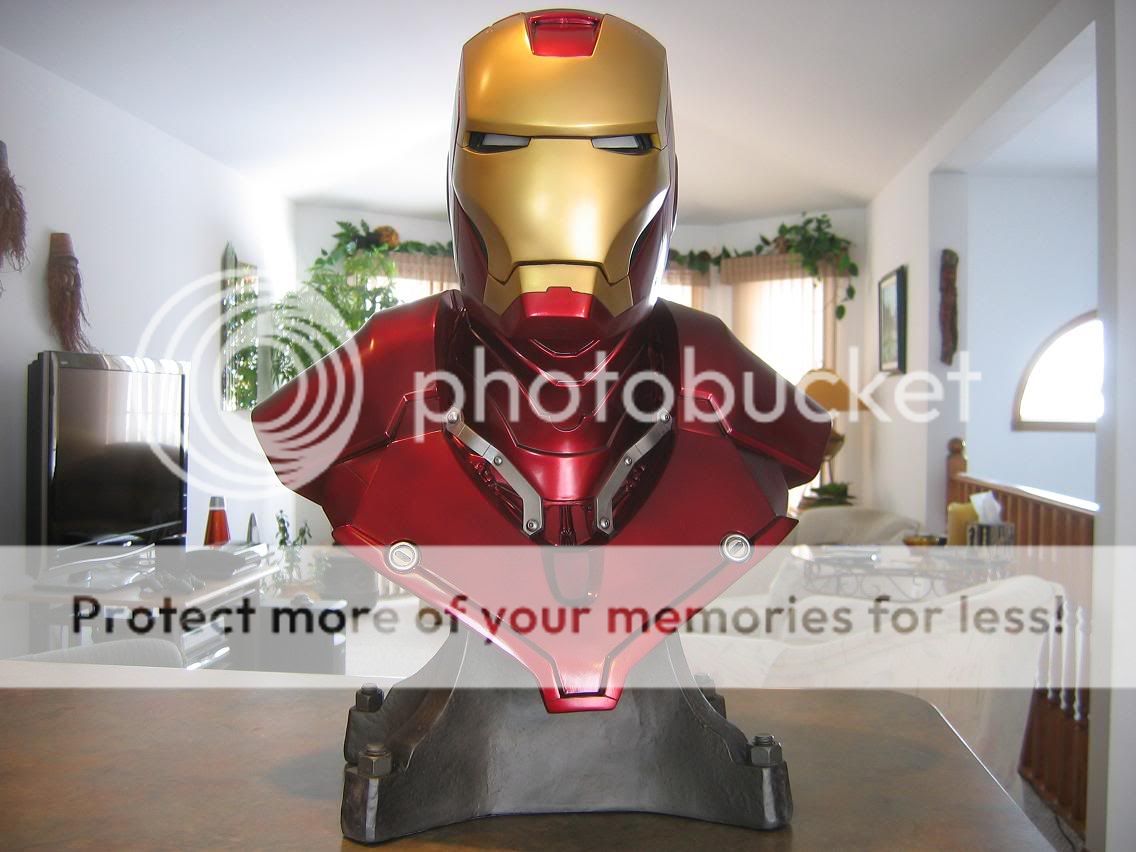 IronMan002_shrink.jpg