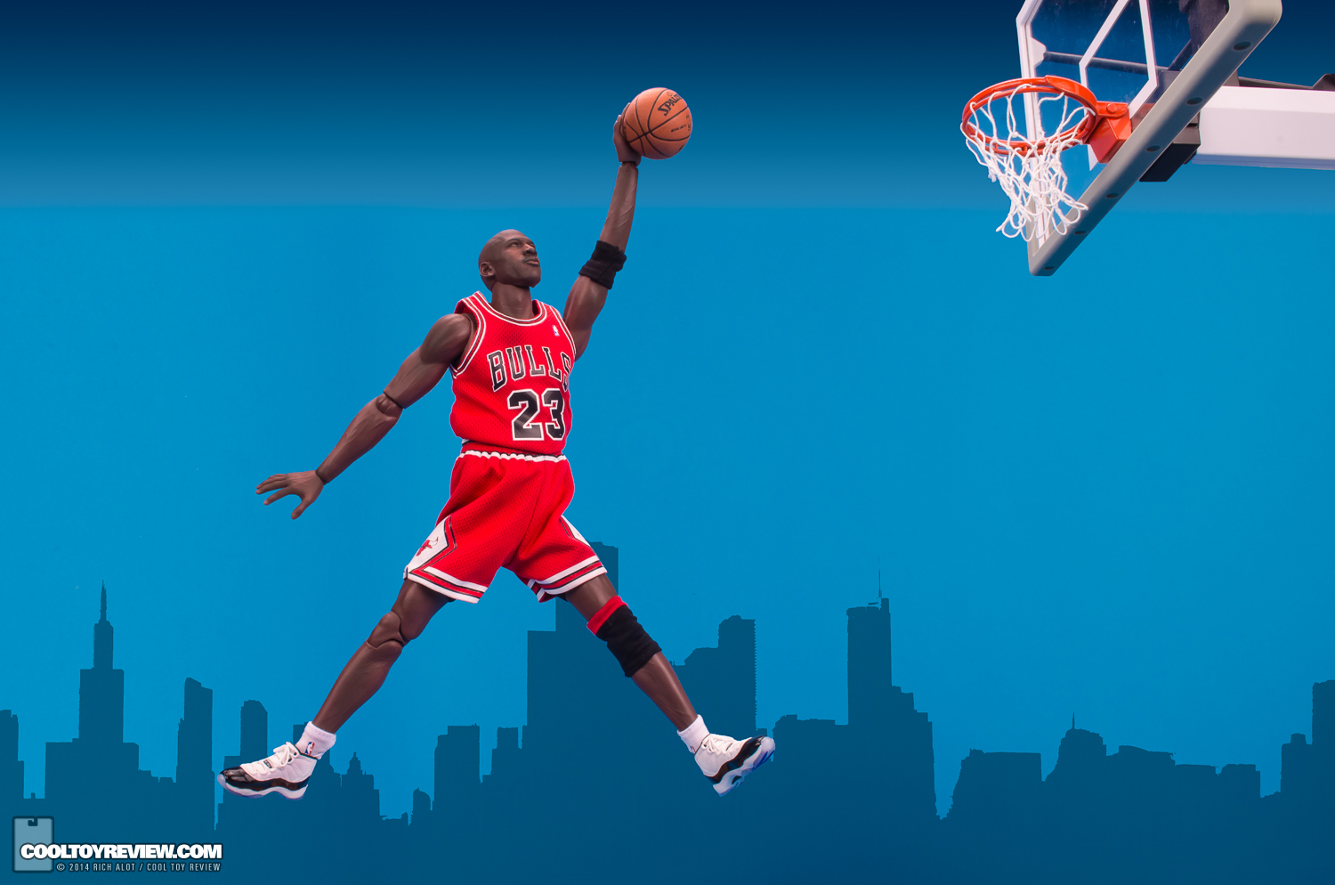 Enterbay-NBA-Jordan-23-Road-Edition-01.jpg
