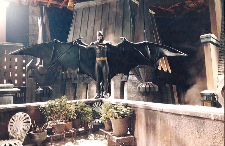 34e0327be8069531991959132a94a89f--batman-returns-michael-keaton.jpg