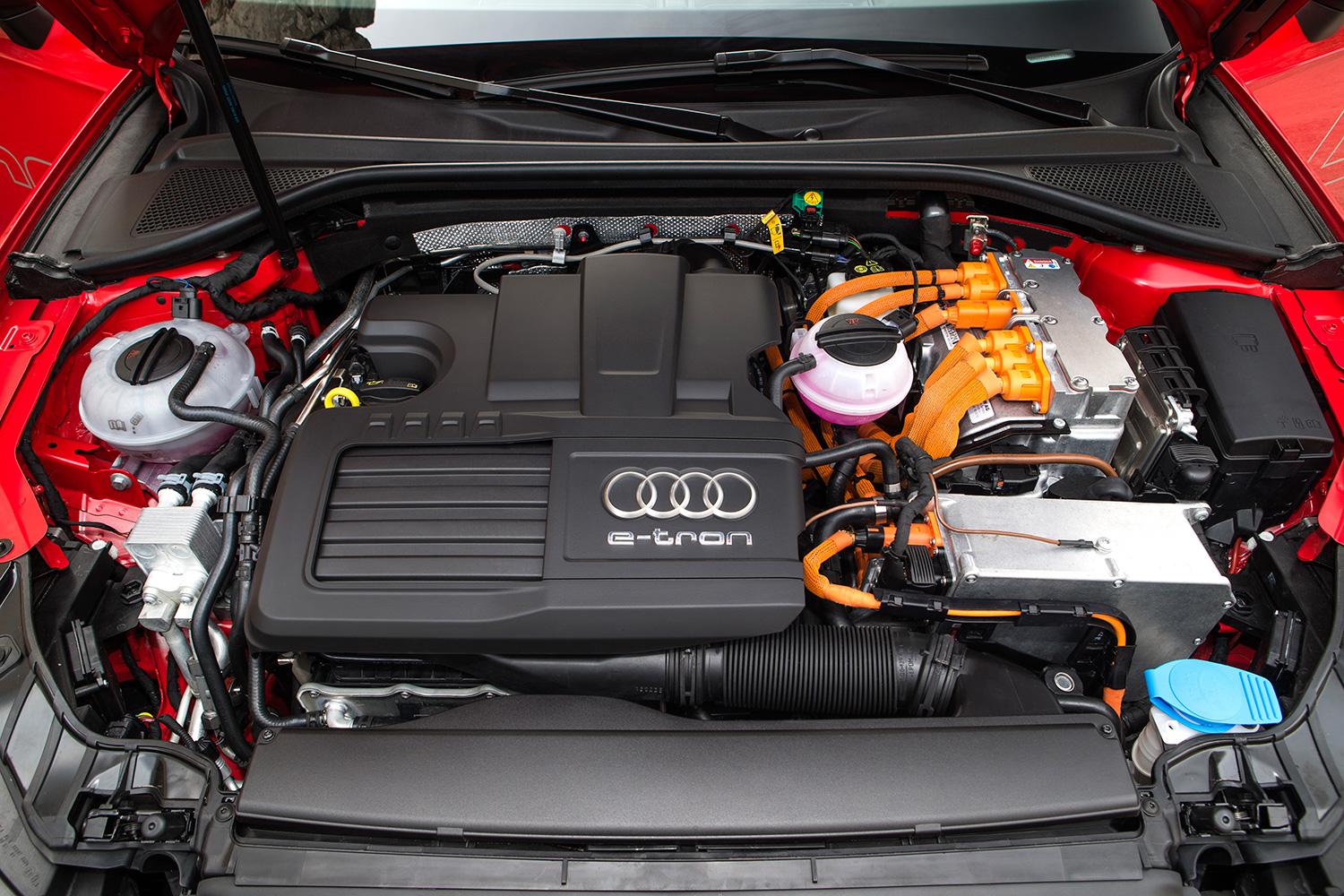 2015-Audi-A3-sportback-e-tron-engine.jpg