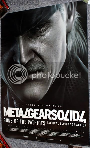 mgs4_theatre_style_poster_snake_1.jpg
