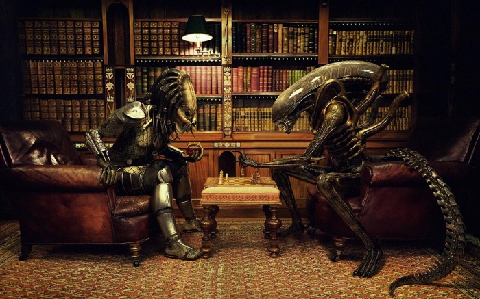 alien-vs-predator-chess-game-700x437.jpg