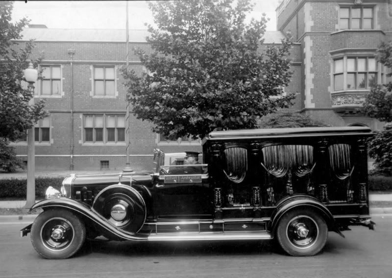 hearse193020Cadillac-1.jpg