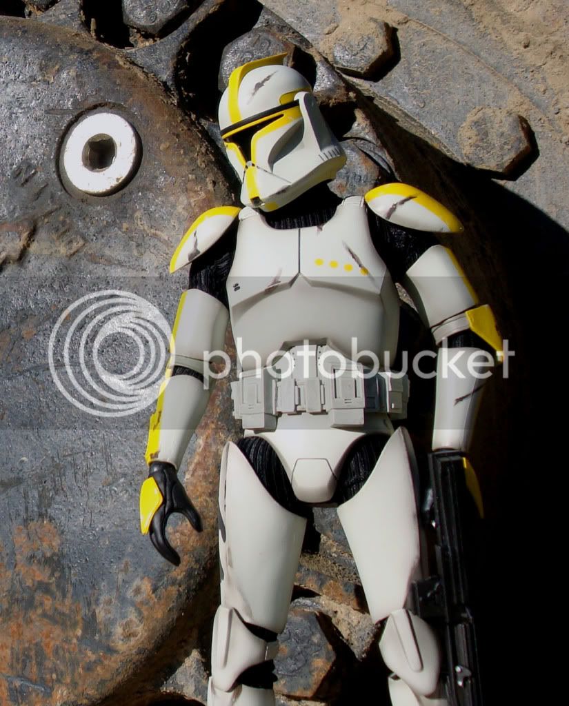 AOTC-CLONETROOPER-CMDR-02.jpg