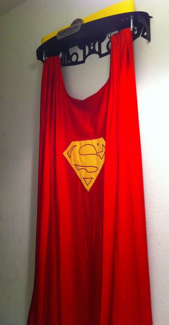 superman_cape_3.jpg