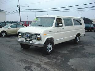 1990_ford_e-350_3_dr_xl_econoline_cargo_van_extended-pic-28776.jpeg