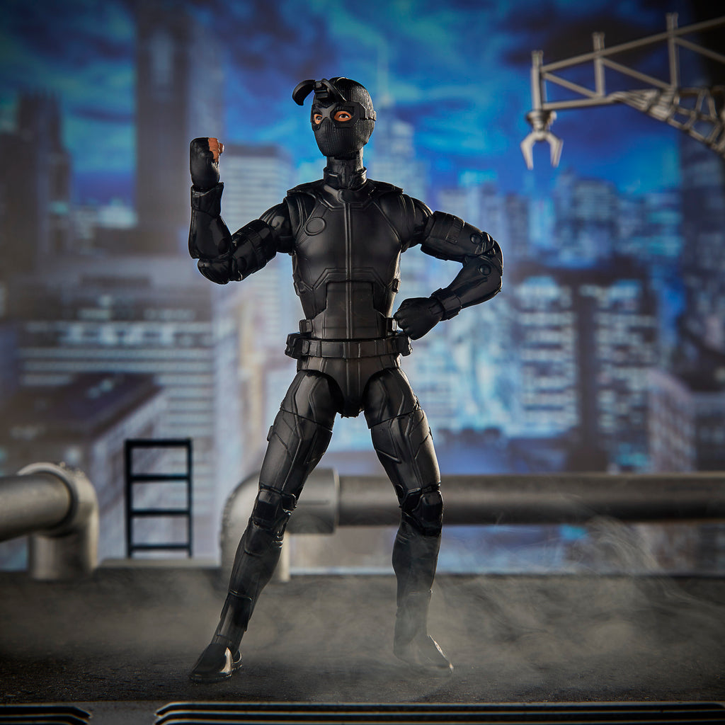 E3957_Marvel_Legends_Series_Spider-Man_Far_from_Home_Spider-Man_Stealth_Suit_Figure_06_1024x1024.jpg