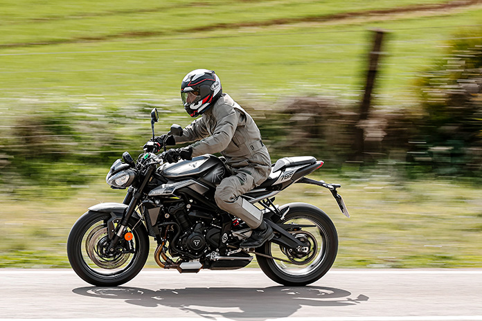 2024 Triumph Street Triple 765 R