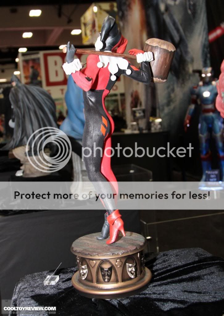 SDCC_2013_Sideshow_Collectibles_Thursday-040_zps643a8659.jpg