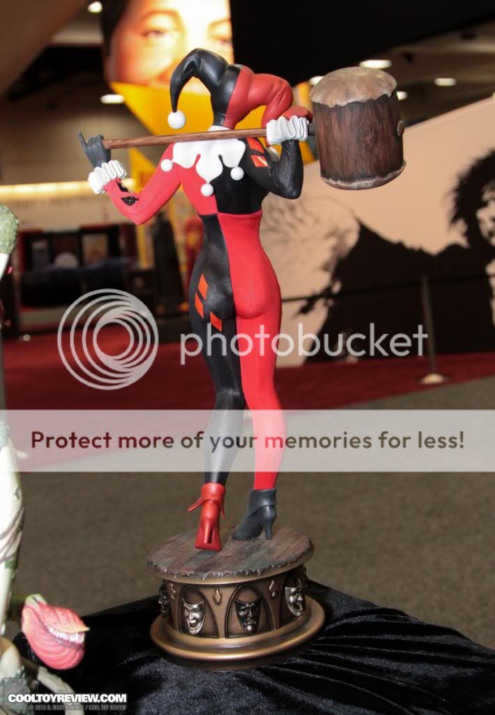 SDCC_2013_Sideshow_Collectibles_Thursday-041_zpsf4247aaf.jpg