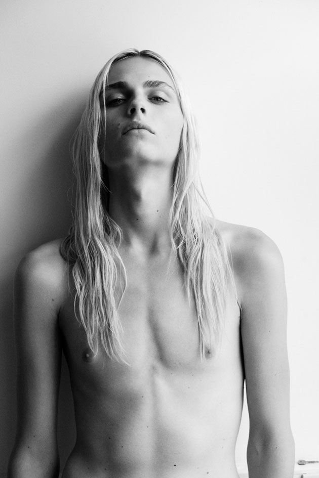 AndrejPejic-iD-ThomasLohr02.jpg