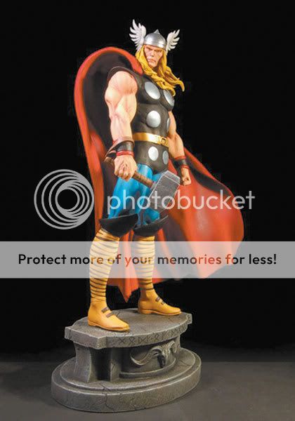 Classic_Thor-statue.jpg