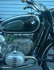 180px-1966-BMW-R50-2-Black-8762-1.jpg