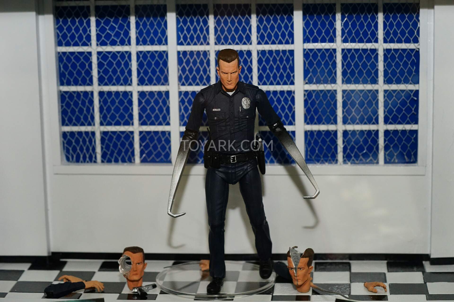 SDCC2015-NECA-Terminator-003.jpg