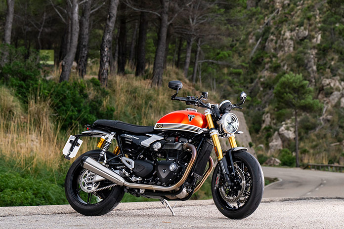 2025 Triumph Speed Twin 1200 RS static