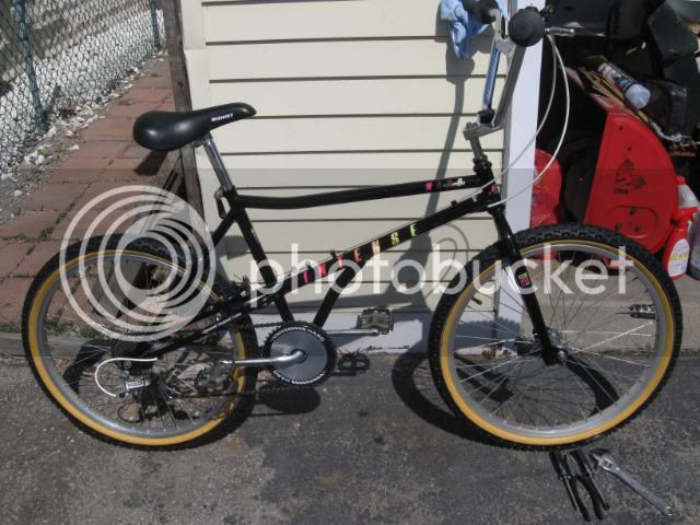 Bikes3048.jpg